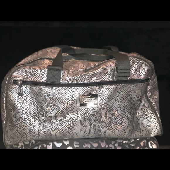 RARE Victoria’ Secret Pink leopard luggage set. - Picture 5 of 8